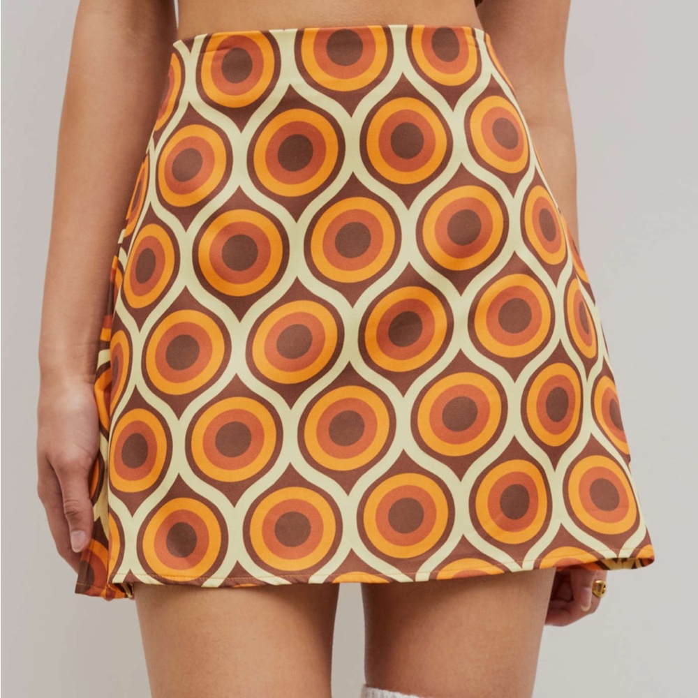 Cider Retro Circle Pattern Skirt - Orange and Brown medium